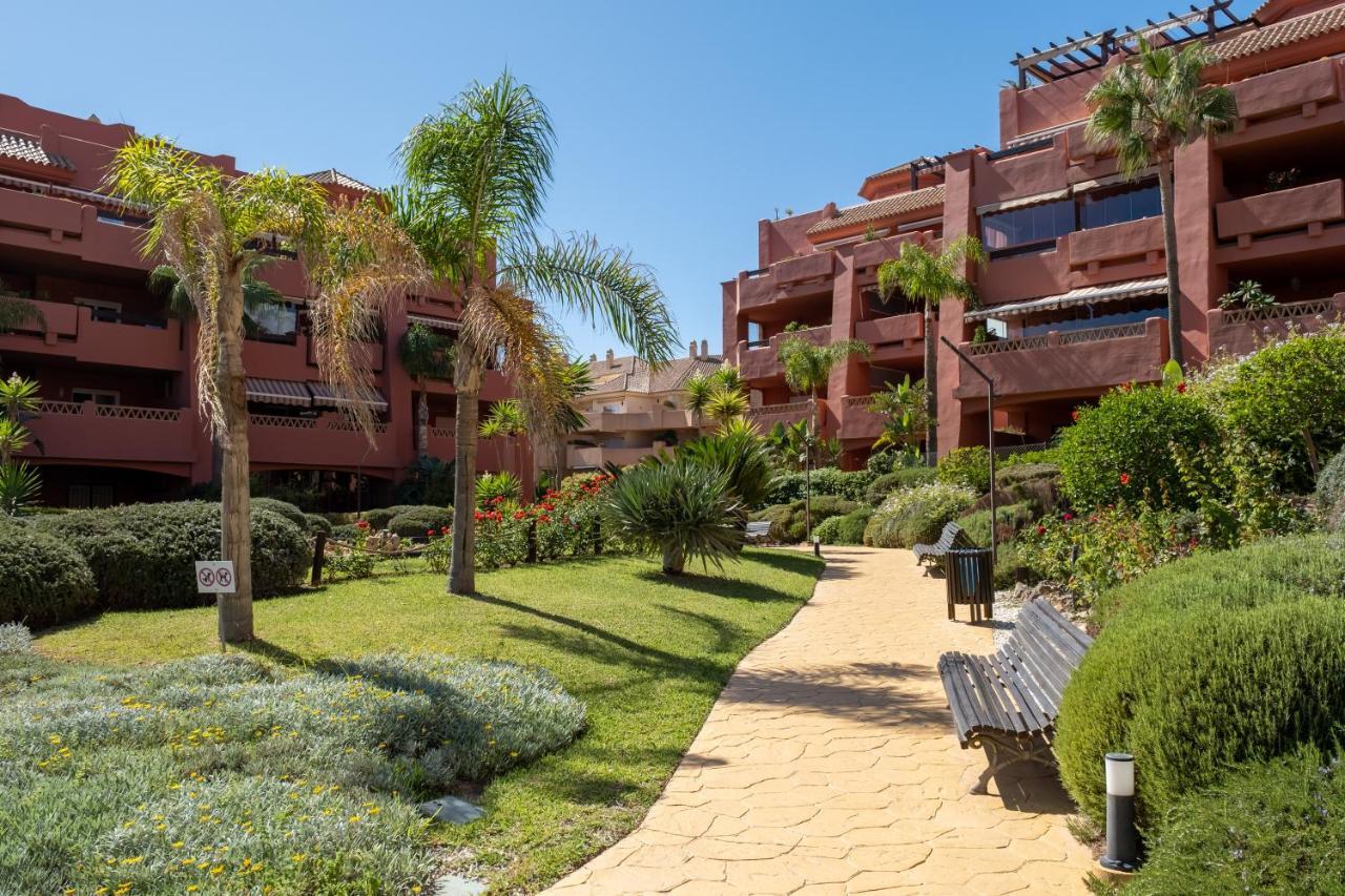 Sea View Apartment Torrox Bagian luar foto